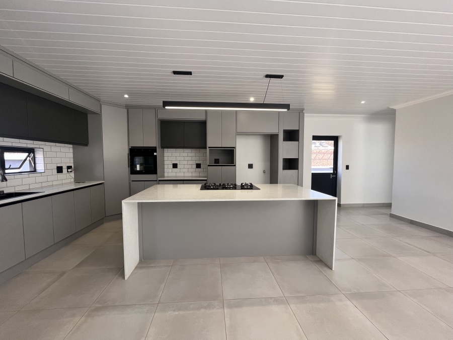 3 Bedroom Property for Sale in Wilkoppies North West